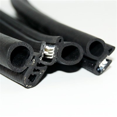 Strixxa tas-Siġill tal-Gomma tal-Vetturi Ferrovjarji Reżistenti għan-Nar